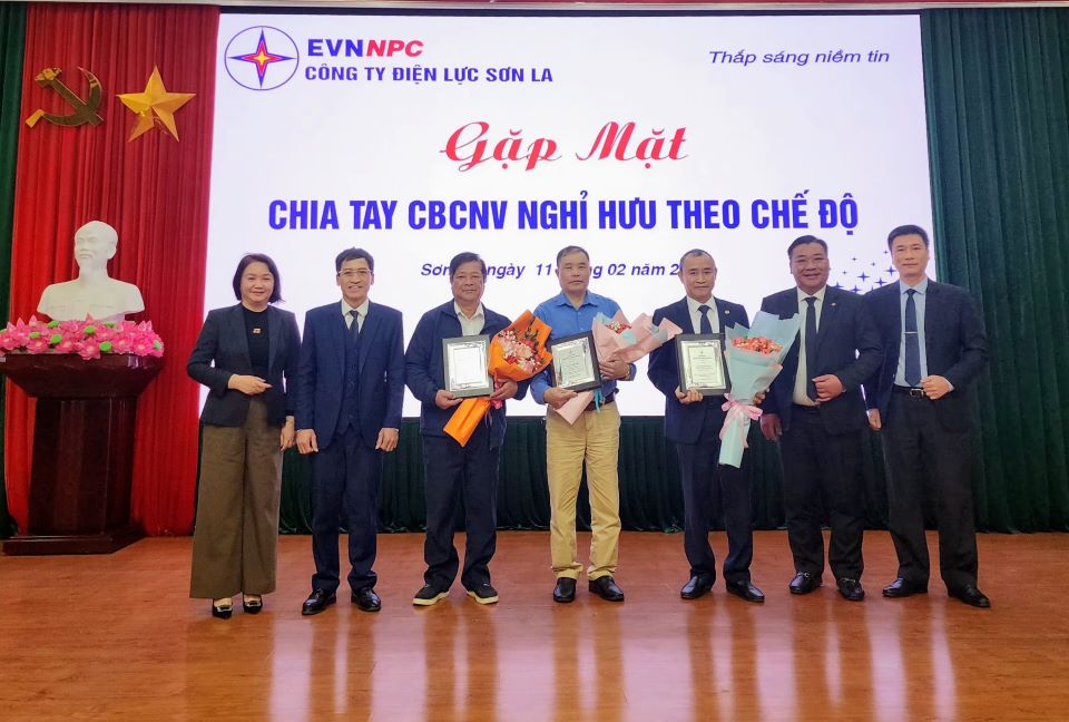 Công đoàn Cơ quan Công ty Gặp mặt chia tay CBCNV nghỉ hưu theo chế độ
